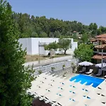 Neda 호텔 3*