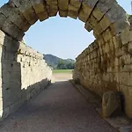 Otel Neda Ancient Olympia