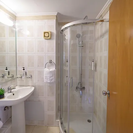 奈达酒店 酒店 3*