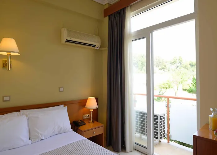 Neda Hotel 3*