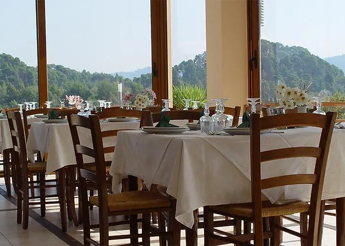 Neda Otel Ancient Olympia