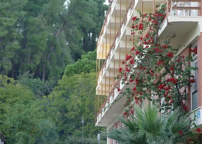 Neda 3* Ancient Olympia