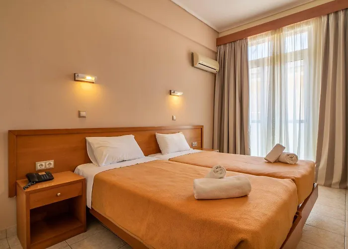 Neda Hotel 3*